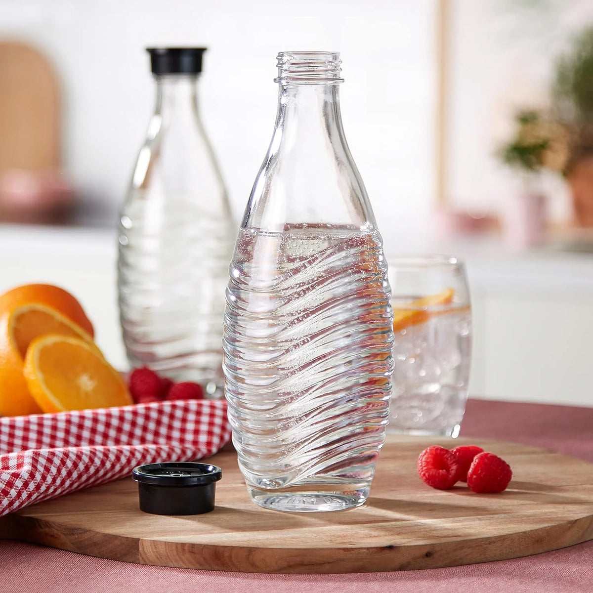 SodaStream CRYSTAL Glaskaraffe 2er-Pack – 0,7L Glasflaschen mit Schraubverschluss, spülmaschinenfest