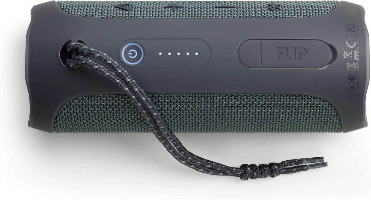 JBL Flip Essential 2 – Tragbarer Bluetooth-Lautsprecher mit wiederaufladbarem Akku – IPX7 wasserdicht – 10 Stunden Akkulaufzeit – Schwarz