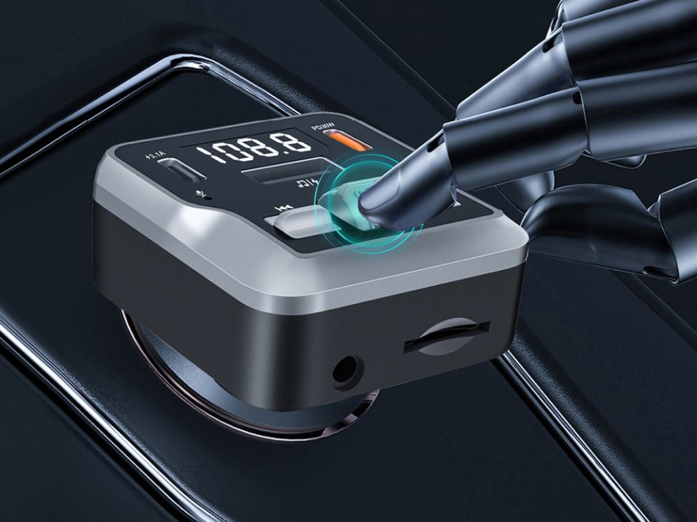 FM Transmitter Bluetooth 5.3 mit USB-C PD 30W, MP3 Player, Freisprecheinrichtung, TF-Kartenleser und Dual USB Ladefunktion für Auto 12V–24V