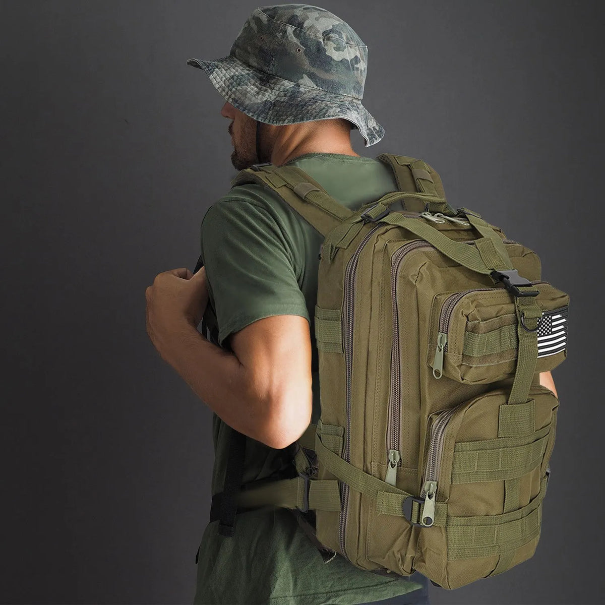 Militärrucksack 26L Camouflage – Tactical MOLLE Outdoor Rucksack in Oliv Grün für Wandern, Camping & Alltag