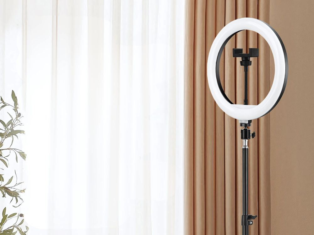 LED Ringlicht 12 Zoll (30 cm) mit Stativ und Handyhalter – Dimmbares Ringlicht mit 3 Lichtfarben für Foto, Video und Livestream