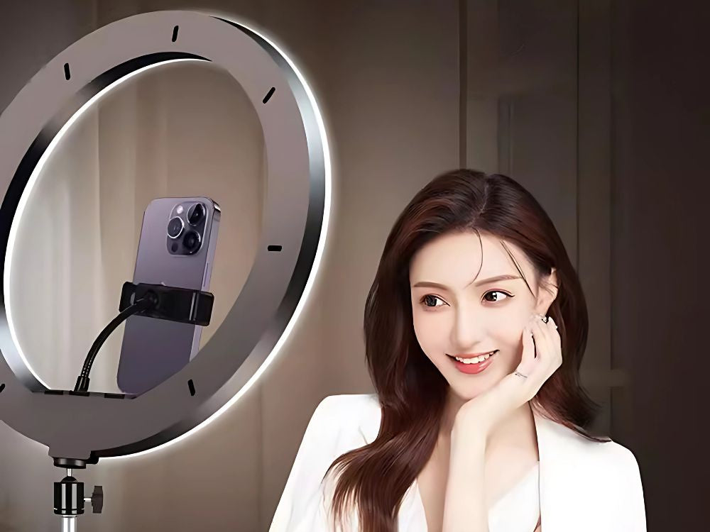 LED Ringlicht 12 Zoll (30 cm) mit Stativ und Handyhalter – Dimmbares Ringlicht mit 3 Lichtfarben für Foto, Video und Livestream