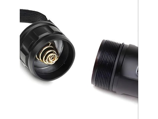 Super Hell Taschenlampe Fackel LED Taktisches Zoom 5000 Lumen Wasserfest
